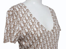 Load image into Gallery viewer, 極美品 Christian Dior クリスチャンディオール Vネック半袖Tシャツ 5E16155951 サイズ40 ガリアーノ期 トロッター 花刺繍 中古 4b005704