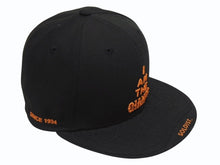 Load image into Gallery viewer, 新品未使用 TAKAHIRO MIYASHITA THE SOLOIST × NEW ERA × 読売ジャイアンツ タカヒロミヤシタザソロイスト ニューエラ 59FIFTY キャップ ブラック サイズ7 中古 4b005816