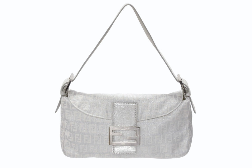 FENDI フェンディ ズッキーノ柄 マンマバケット グリッター ワンショルダーバッグ 8BR003 キャンバス シルバー シルバー金具 美品 中古 4b005843