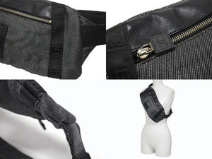 CHANEL シャネル スポーツライン ココマーク ウエストバッグ 10番台 ボディバッグ ブラック レザー ロゴ ジャガード シルバー金具 美品 中古 4b005860