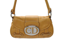 Load image into Gallery viewer, 極美品 CHRISTIAN DIOR クリスチャンディオール CDロゴプレート ハンドバッグ 08B00076 ベージュ レザー 中古 4b005867
