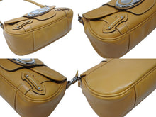 Load image into Gallery viewer, 極美品 CHRISTIAN DIOR クリスチャンディオール CDロゴプレート ハンドバッグ 08B00076 ベージュ レザー 中古 4b005867