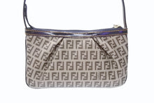 Load image into Gallery viewer, 極美品 FENDI フェンディ ズッキーノ柄 ワンショルダーバッグ 8BR566 ハンドバッグ ベージュ ブラウン キャンバス レザー ゴールド金具 中古 4b005868