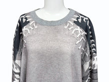 Load image into Gallery viewer, Givenchy ジバンシー スウェットシャツ ベースボールプリント 13W 7460 802 YZERR私物 グレー ポリエステル コットン サイズS 美品 中古 4b005883