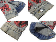 Load image into Gallery viewer, 極美品 AMIRI アミリ GRATEFUL DEAD skull rose スカルデザインペイントデニムジャケット YZERR着用 ブルー マルチカラー サイズM 中古 4b005884