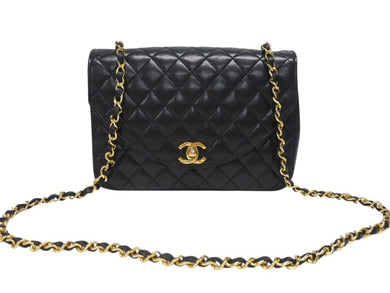 極美品 CHANEL シャネル ハーフムーン マトラッセ22 Sフラップ Sチェーンショルダーバッグ 0番台 ラムスキン ココマーク ブラック 中古 4b005919