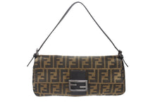 Load image into Gallery viewer, FENDI フェンディ マンマバケット ワンショルダーバッグ 26424 ズッカ柄 キャンバス レザー ブラウン ブラック シルバー金具 美品 中古 4b005924