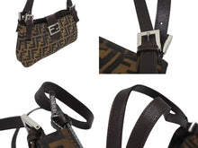 Load image into Gallery viewer, FENDI フェンディ マンマバケット ワンショルダーバッグ 26424 ズッカ柄 ブラウン キャンバス レザー シルバー金具 美品 中古 4b005926