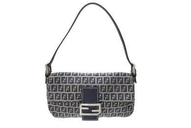 極美品 FENDI フェンディ ズッキーノ柄 マンマバケット ワンショルダーバッグ 26424 ネイビー シルバー シルバー金具 中古 4b005928