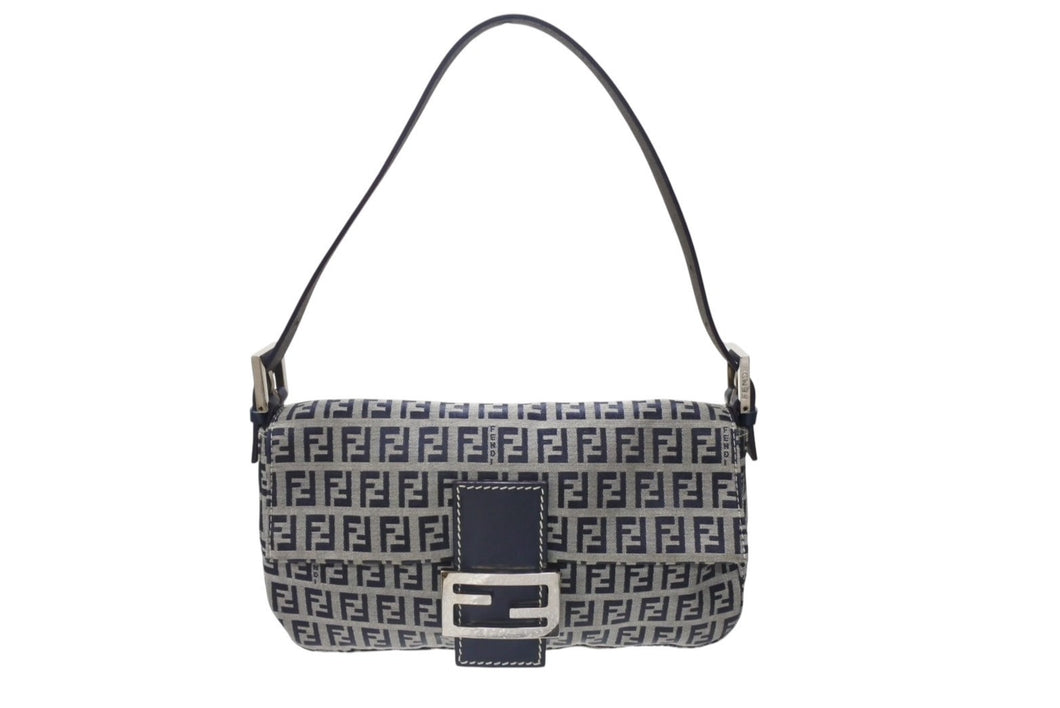 極美品 FENDI フェンディ ズッキーノ柄 マンマバケット ワンショルダーバッグ 26424 ネイビー シルバー シルバー金具 中古 4b005928