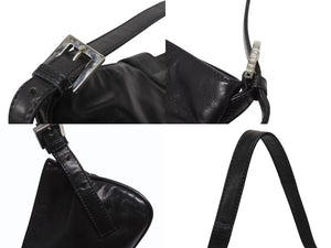 FENDI フェンディ マンマバケット型 ショルダーバッグ FF金具 レザー ブラック シルバー金具 美品 中古 4b005935
