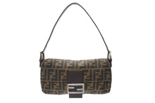 Load image into Gallery viewer, FENDI フェンディ マンマバケット ワンショルダーバッグ 26424 ズッカ柄 キャンバス レザー ブラウン シルバー金具 美品 中古 4b005938