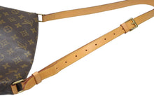 Load image into Gallery viewer, LOUIS VUITTON ルイヴィトン ミュゼット ショルダーバッグ M51256 AS1011 モノグラム PVC ブラウン ゴールド金具 美品 中古 4b005971