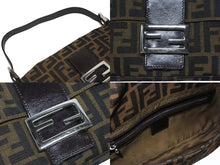 Load image into Gallery viewer, FENDI フェンディ マンマバケット ワンショルダーバッグ 26424 ズッカ柄 キャンバス レザー ブラウン シルバー金具 美品 中古 4b006014