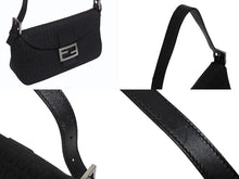 Load image into Gallery viewer, FENDI フェンディ マンマバケット ワンショルダーバッグ FF ズッキーノ柄 キャンバス レザー ブラック シルバー金具 美品 中古 4b006028