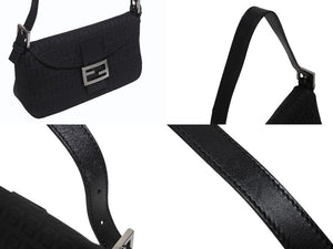FENDI フェンディ マンマバケット ワンショルダーバッグ FF ズッキーノ柄 キャンバス レザー ブラック シルバー金具 美品 中古 4b006028