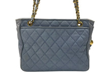 Load image into Gallery viewer, CHANEL シャネル マトラッセライン ショルダーバッグ 2番台 キャンバス カーフスキン ゴールド金具 良品 中古 4b006078