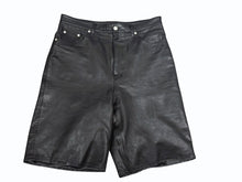 画像をギャラリービューアに読み込む, BREATH ブレス NEWRICH LEATHER SHORTS ニューリッチ レザーショーツ ブラック ゴートスキン BR25SS P1001 サイズL 美品 中古 4b006099 
