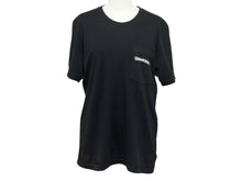 Load image into Gallery viewer, CHROME HEARTS クロムハーツ 半袖Tシャツ サイズS スクロールラベルロゴ プリント ブラック ホワイト 美品 中古 4b006110