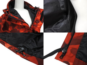 極美品 A BATHING APE アベイシングエイプ スノーボードジャケット カモ柄 1ST 0ZXLJM140003M ナイロン レッド サイズL 中古 4b006111