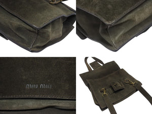 MIUMIU ミュウミュウ スウェード ワンショルダーバッグ クラッチバッグ 2WAY カーキ エンボスロゴ アンティークゴールド金具 良品 中古 4b006115