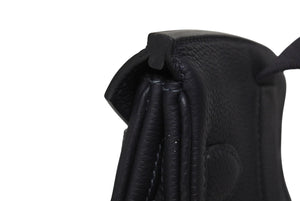 新品同様 エルメス HERMES アッカドPM W刻印 ワンショルダーバッグ ネイビー トゴ 新型 シルバー金具 中古 4b006138