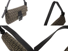 Load image into Gallery viewer, 極美品 FENDI フェンディ ズッキーノ柄 マンマバケット ワンショルダーバッグ 8BR000 ブラウン ガンメタリック金具 中古 4b006144