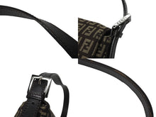 Load image into Gallery viewer, 極美品 FENDI フェンディ ズッキーノ柄 マンマバケット ワンショルダーバッグ 8BR000 ブラウン ガンメタリック金具 中古 4b006144