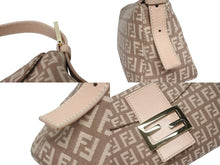 Load image into Gallery viewer, FENDI フェンディ ズッキーノ柄 マンマバケット ワンショルダーバッグ 8BR003 ピンク ガンメタリック金具 美品 中古 4b006144