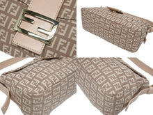 Load image into Gallery viewer, FENDI フェンディ ズッキーノ柄 マンマバケット ワンショルダーバッグ 8BR003 ピンク ガンメタリック金具 美品 中古 4b006144