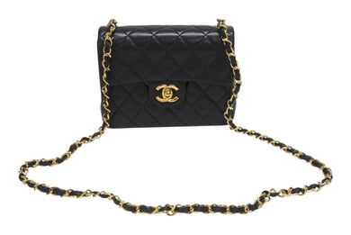 極美品 CHANEL シャネル ミニマトラッセ 17 チェーンショルダーバッグ 1番台 ラムスキン ココマーク ブラック ゴールド金具 中古 4b006189