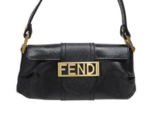 Load image into Gallery viewer, FENDI フェンディ ロゴプレート ミニハンドバッグ 8BK045 鞄 型押し レザー ブラック ゴールド金具 イタリア製 美品 中古 4b006196