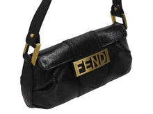 Load image into Gallery viewer, FENDI フェンディ ロゴプレート ミニハンドバッグ 8BK045 鞄 型押し レザー ブラック ゴールド金具 イタリア製 美品 中古 4b006196