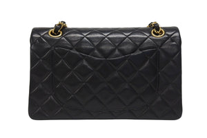 極美品 CHANEL シャネル マトラッセ23 Wフラップ Wチェーンショルダーバッグ A01113 2番台 ココマーク ラムスキン ブラック 中古 4b006199