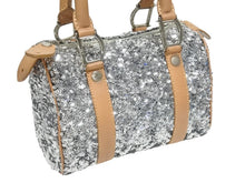 画像をギャラリービューアに読み込む, CHRISTIAN DIOR クリスチャンディオール ミニボストンバッグ ハンドバッグ PZ O401 スパンコール レザー シルバー 美品 中古 4b006207 