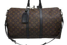 Load image into Gallery viewer, 極美品 LOUIS VUITTON ルイヴィトン キーポル バンドリエール45 ボストンバッグ M56711 モノグラムマカサー ブラウン 中古 4b006211
