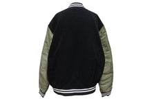 Load image into Gallery viewer, 極美品 TRUE RELIGION トゥルー レリジョン VARSITY JACKET ヴァーシティジャケット ブラック カーキ サイズXXL 中古 4b006222