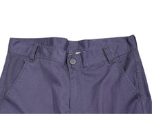Load image into Gallery viewer, TRUE RELIGION トゥルーレリジョン カーゴパンツ ひロゴ アメリカ製 コットン ネイビー サイズ38 美品 中古 4b006224