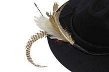 Load image into Gallery viewer, CHROME HEARTS クロムハーツ フェザーハット 帽子 サイズL ビーバーフェルト ハラコ ブラック 美品 中古 4b006243