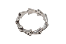 Load image into Gallery viewer, CHROME HEARTS クロムハーツ CROSS TAIL RING クロステイルリング 指輪 重量約4.2g 2002/.925刻印 シルバー925 美品 中古 4b006246