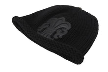Load image into Gallery viewer, 極美品 CHROME HEARTS クロムハーツ BSフレア レザーパッチ ニットキャップ BSフレア ボタン ビーニー カシミヤ ブラック ONE SIZE 中古 4b006254