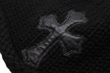 Load image into Gallery viewer, 極美品 CHROME HEARTS クロムハーツ クロスパッチ ニットキャップ ビーニー カシミヤ レザー シルバー925 ブラック ONE SIZE 中古 4b006256