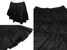Load image into Gallery viewer, CHROME HEARTS クロムハーツ オールド 総柄 マルチモチーフ シルク ミニスカート ブラック 美品 中古 4b006257
