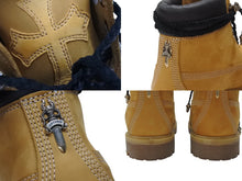 Load image into Gallery viewer, 新品未使用 CHROME HEARTS クロムハーツ × Timberland ティンバーランド オーダー コラボ ブーツ ブラウン ダガー クロスボール サイズ8M 中古 4b006269