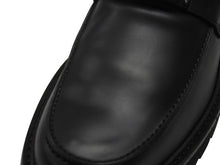 Load image into Gallery viewer, 新品同様 HERMES エルメス モカシン イコン ケリー金具 シューズ ローファー WS241934ZA 2310 ヴォーグラッセ ブラック 中古 4b006290