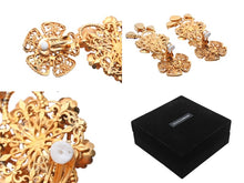 Load image into Gallery viewer, DOLCE&amp;GABBANA ドルチェアンドガッバーナ イヤリング 重量約41.3g ブラス フェイクパール ラインストーン 美品 中古 4b006331