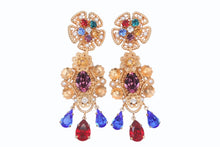 Load image into Gallery viewer, DOLCE&amp;GABBANA ドルチェアンドガッバーナ イヤリング 重量約41.3g ブラス フェイクパール ラインストーン 美品 中古 4b006331