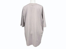 Load image into Gallery viewer, 新品未使用 Victoria HongKong ヴィクトリアホンコン 半袖Ｔシャツ グレー プリント サイズL TPVICTORIAT2 中古 4b006362