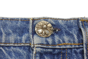 未使用 CHROME HEARTS クロムハーツ × Levi's リーバイス セメタリークロスパッチ デニムミニスカート サイズ26 10パッチ 中古 4b006403 