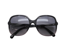 Load image into Gallery viewer, CHANEL シャネル サングラス POLARIZEDレンズ 5349-A c.1561/S8 ブラックコントラストカラー イタリア製 中古 4b006427